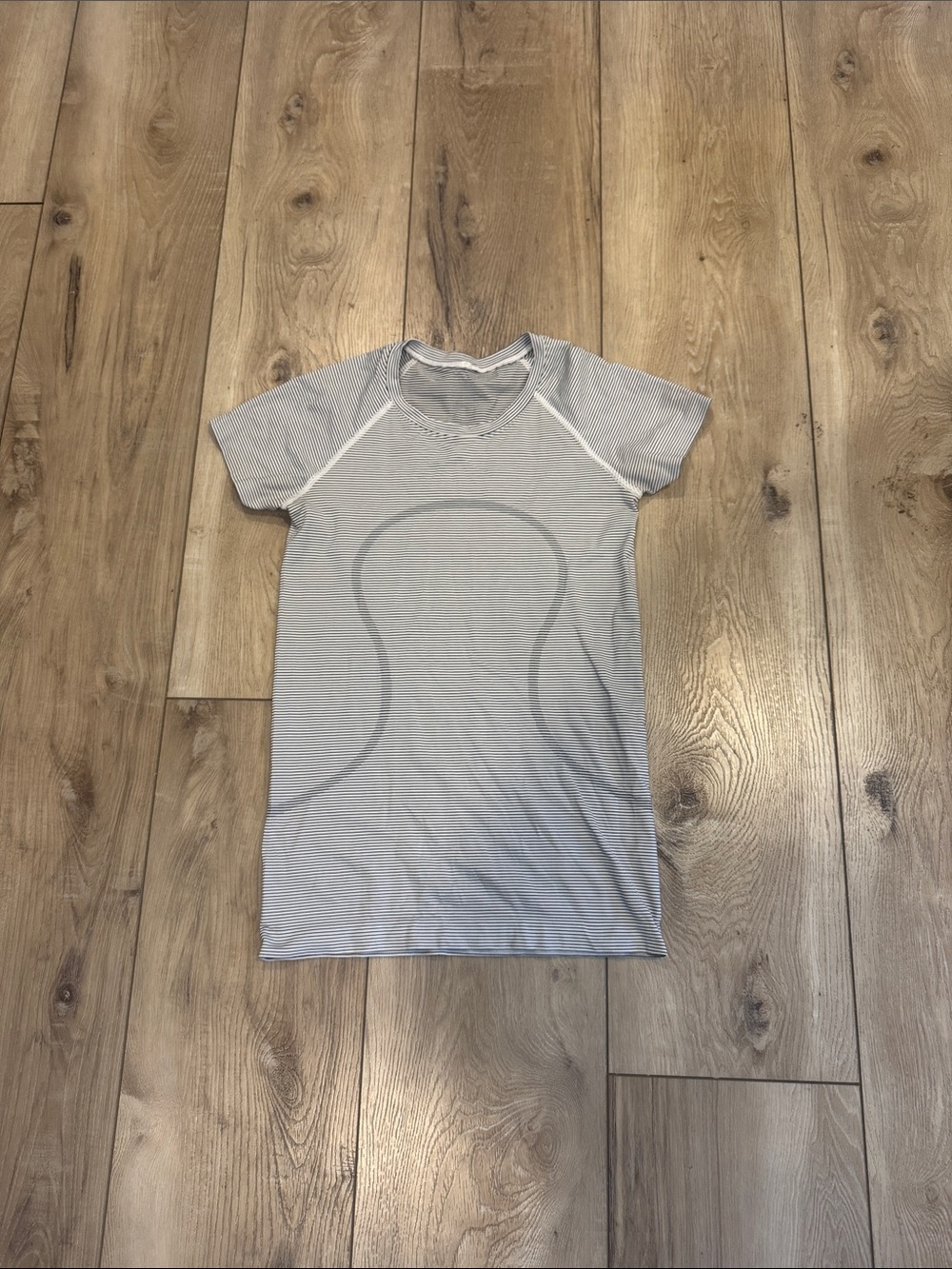 Lululemon swiftly tech , 6